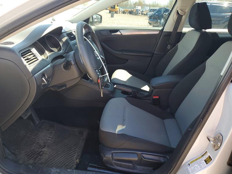 51309366 :رقم المزاد ، 3VW2B7AJ4HM295452 vin ، 2017 Volkswagen Jetta مزاد بيع