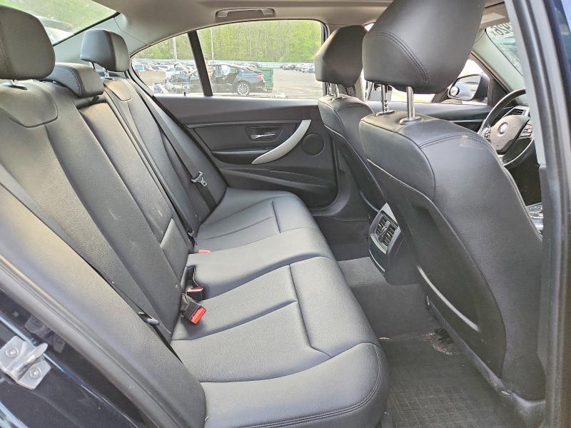 51693926 :رقم المزاد ، WBA3C3G54ENS70461 vin ، 2014 Bmw 320 مزاد بيع