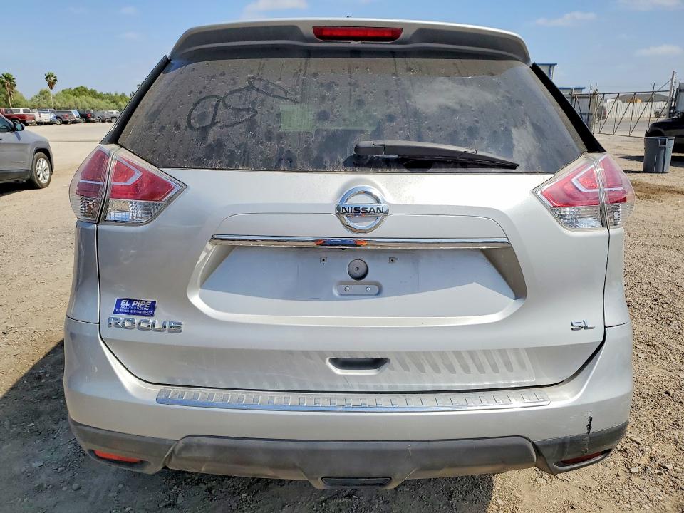 2015 Nissan Rogue მანქანა იყიდება აუქციონზე, vin: 5N1AT2MT0FC843050, აუქციონის ნომერი: 48021466