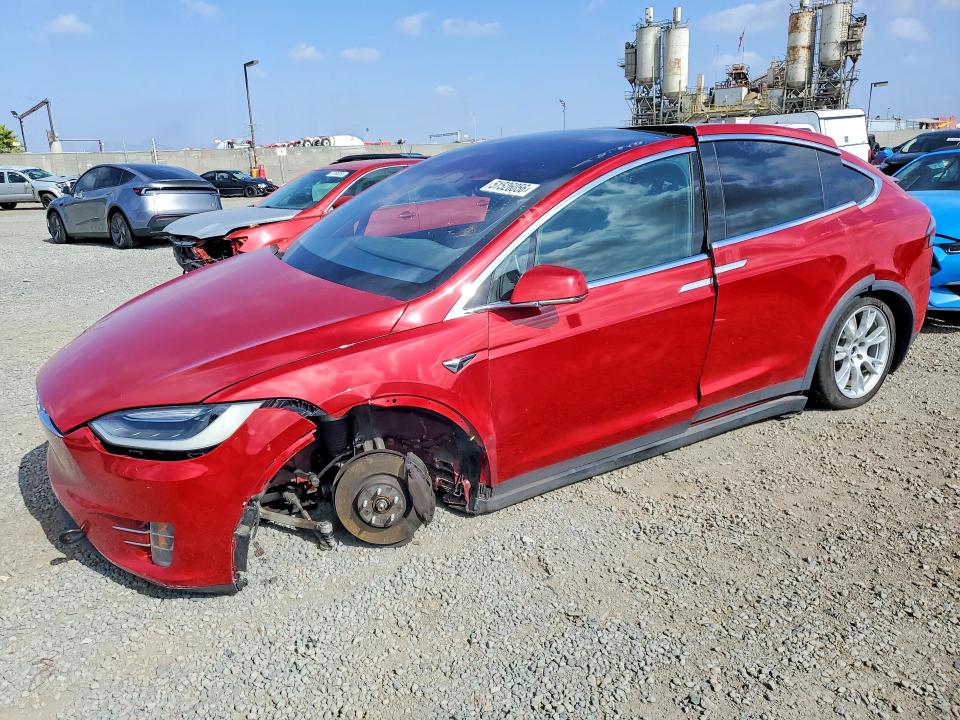 Продажа на аукционе авто 2017 Tesla Model X, vin: 5YJXCBE23HF054420, номер лота: 51526056