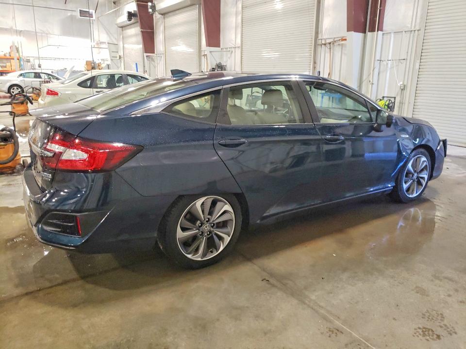 2018 Honda Clarity მანქანა იყიდება აუქციონზე, vin: JHMZC5F30JC006375, აუქციონის ნომერი: 51348236