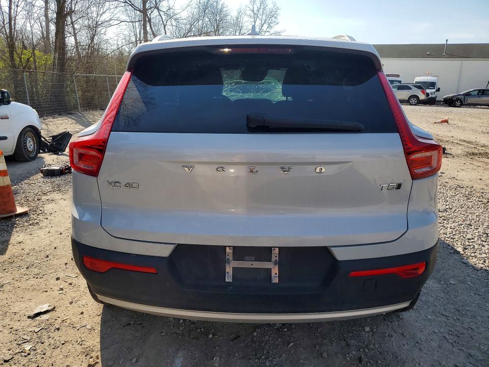 2020 Volvo Xc40 მანქანა იყიდება აუქციონზე, vin: YV4162UK3L2288970, აუქციონის ნომერი: 49274406