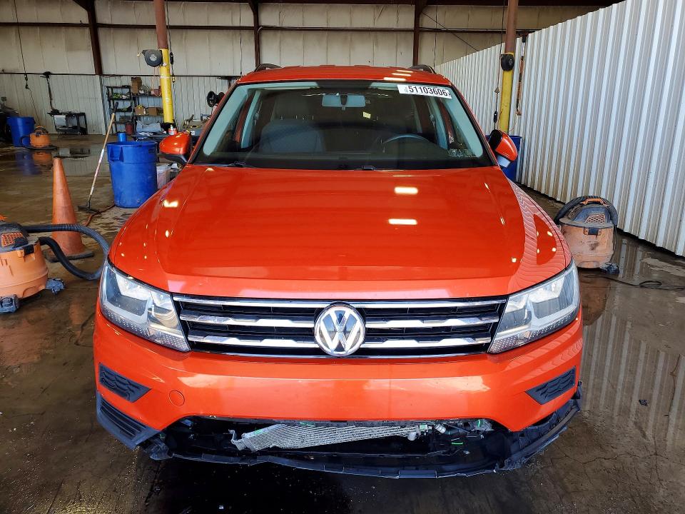 Продажа на аукционе авто 2019 Volkswagen Tiguan, vin: 3VV0B7AX1KM052785, номер лота: 51103606