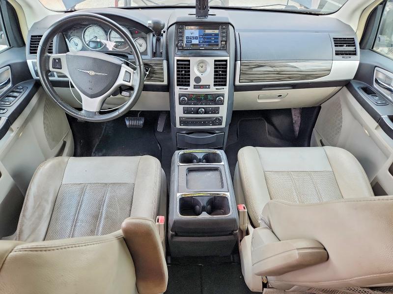 Продажа на аукционе авто 2010 Chrysler Town & Country, vin: 2A4RR8DX5AR368419, номер лота: 50920026