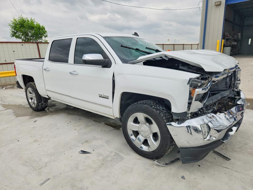 51028426 :رقم المزاد ، 3GCPCSEC1JG335298 vin ، 2018 Chevrolet Silverado مزاد بيع