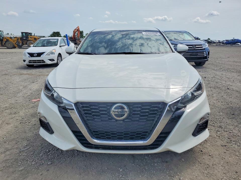 2021 Nissan Altima მანქანა იყიდება აუქციონზე, vin: 1N4BL4BV9MN370815, აუქციონის ნომერი: 49868606