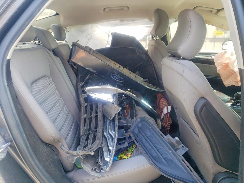 49554426 :رقم المزاد ، 3FA6P0G72GR227182 vin ، 2016 Ford Fusion مزاد بيع