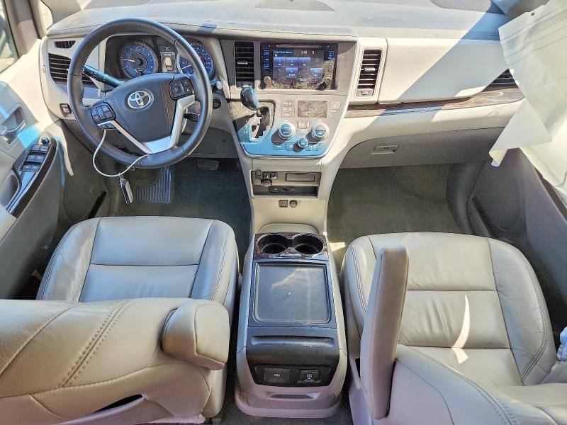 Продажа на аукционе авто 2017 Toyota Sienna, vin: 5TDDZ3DC0HS149952, номер лота: 48768366