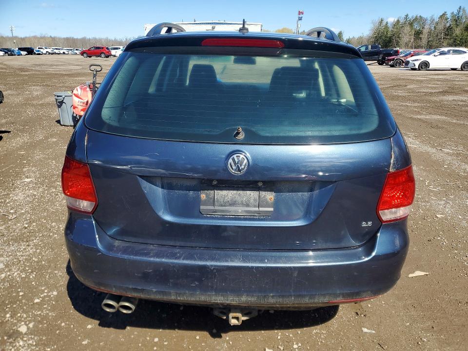 2010 Volkswagen Jetta მანქანა იყიდება აუქციონზე, vin: 3VWKX7AJ1AM674755, აუქციონის ნომერი: 50249046