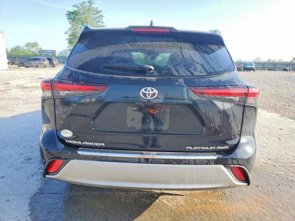 2026 Toyota Highlander მანქანა იყიდება აუქციონზე, vin: 5TDKDRBH5TS597622, აუქციონის ნომერი: 49588866