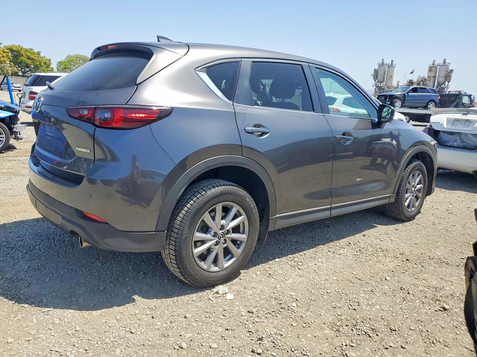 50267256 :رقم المزاد ، JM3KFBCM4N1565197 vin ، 2022 Mazda Cx-5 مزاد بيع