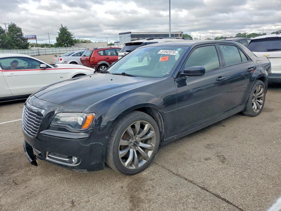 2014 Chrysler 300 მანქანა იყიდება აუქციონზე, vin: 2C3CCABG7EH380613, აუქციონის ნომერი: 51842076