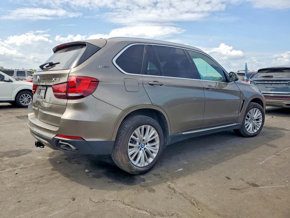 2017 Bmw X5 მანქანა იყიდება აუქციონზე, vin: 5UXKT0C39H0V95513, აუქციონის ნომერი: 47682036