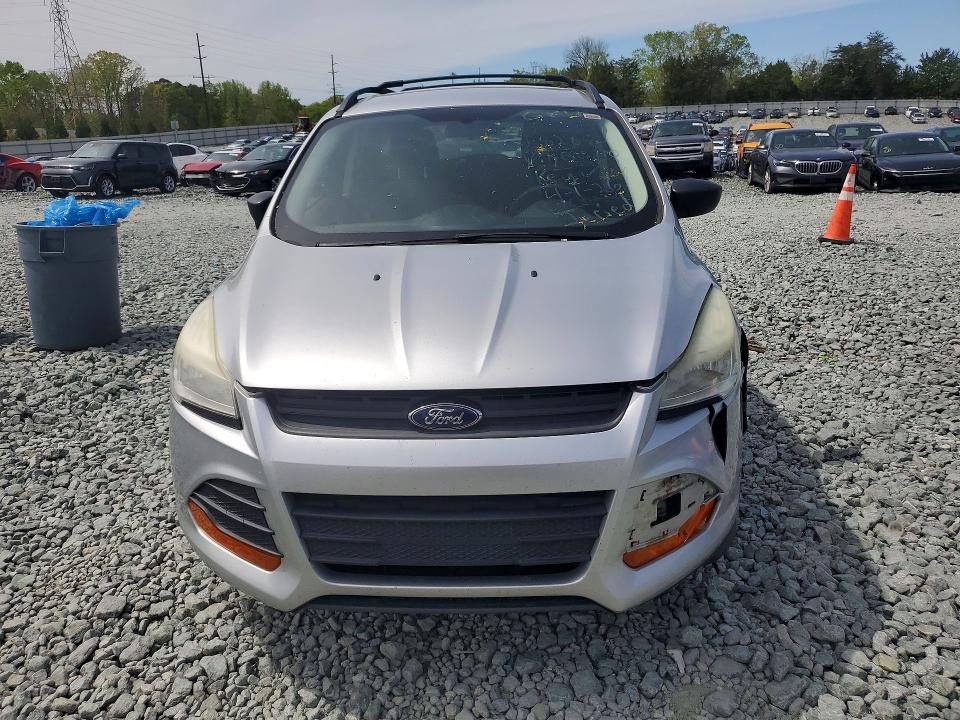2013 Ford Escape მანქანა იყიდება აუქციონზე, vin: 1FMCU0F74DUB12770, აუქციონის ნომერი: 48849706