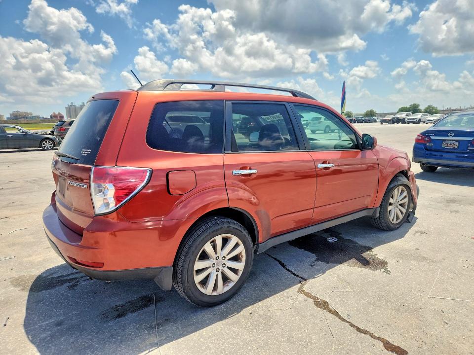 2011 Subaru Forester მანქანა იყიდება აუქციონზე, vin: JF2SHBCC2BH767471, აუქციონის ნომერი: 50197116
