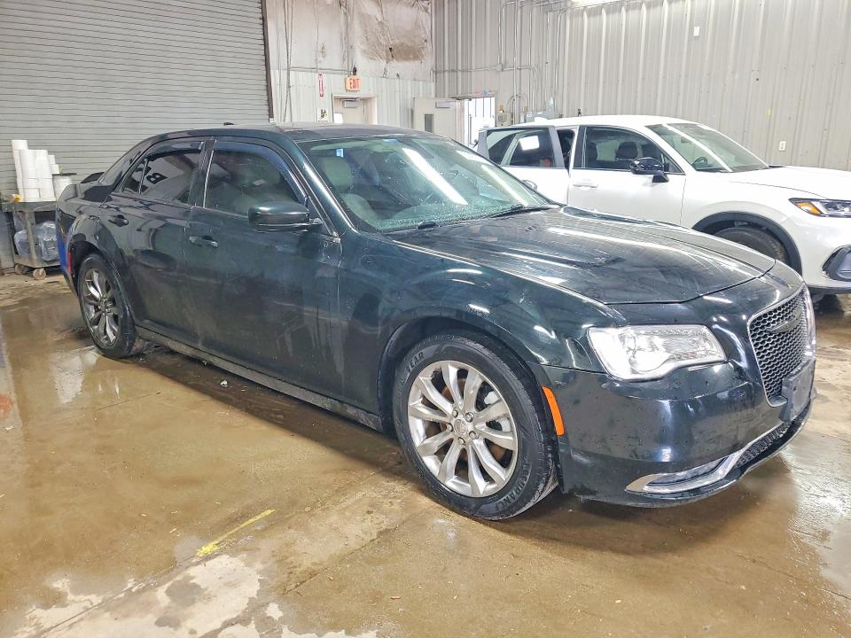 Aukcja sprzedaży 2016 Chrysler 300, vin: 2C3CCARG8GH194703, numer aukcji: 50921556