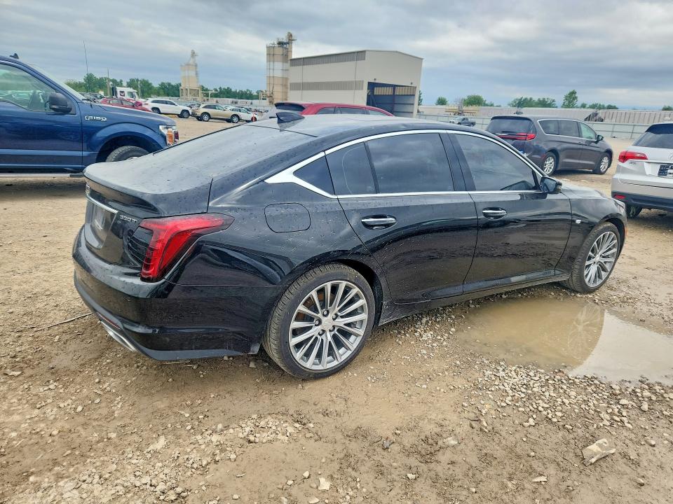 51682756 :رقم المزاد ، 1G6DT5RK2L0112784 vin ، 2020 Cadillac Ct5 مزاد بيع