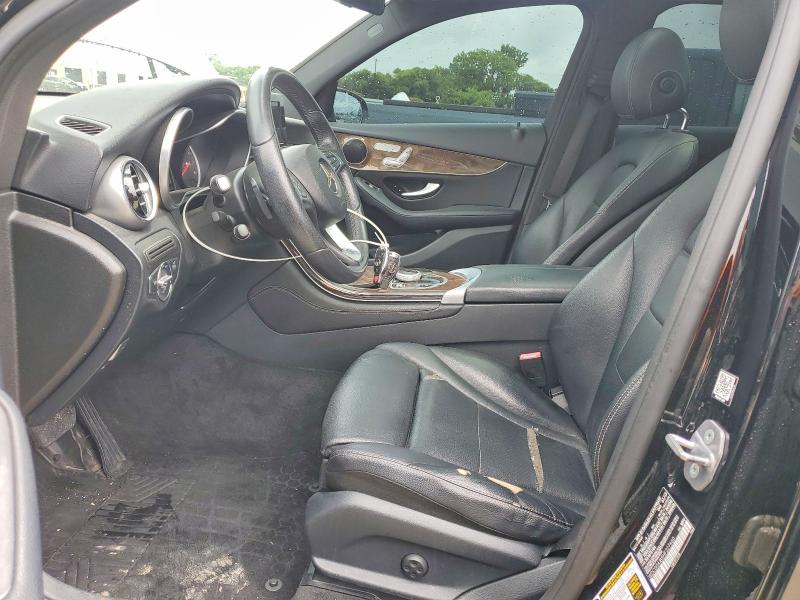 51499736 :رقم المزاد ، WDC0G4JB5HF227660 vin ، 2017 Mercedes-benz Glc مزاد بيع