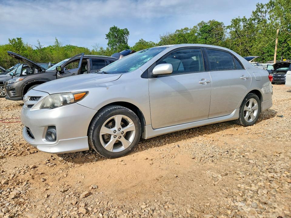 51883926 :رقم المزاد ، 2T1BU4EE6CC883847 vin ، 2012 Toyota Corolla مزاد بيع