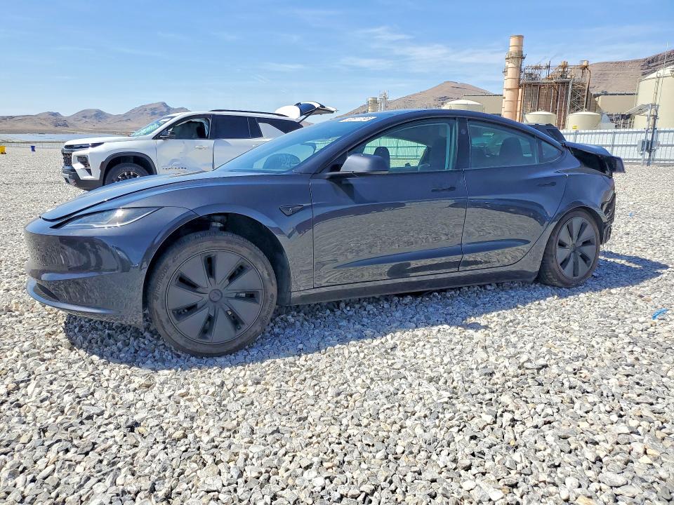 Продажа на аукционе авто 2024 Tesla Model 3, vin: 5YJ3E1EA7RF755215, номер лота: 50577796