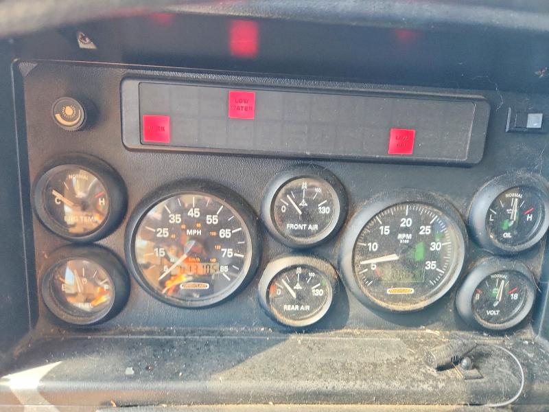 50948486 :رقم المزاد ، 4UZAAHAK41CJ36093 vin ، 2001 Winnebago Motorhome مزاد بيع