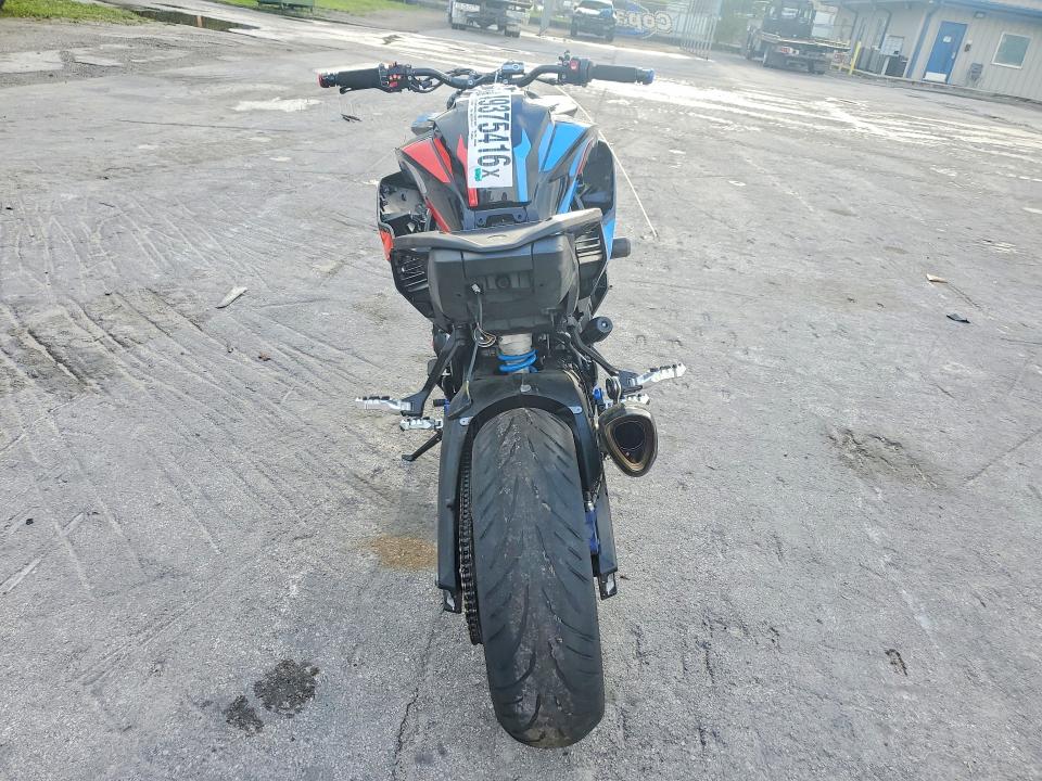 49375416 :رقم المزاد ، WB10E930XT6M30358 vin ، 2026 Bmw M 1000 مزاد بيع