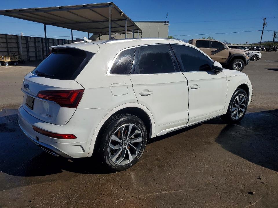 48879216 :رقم المزاد ، WA1EAAFYXP2049141 vin ، 2023 Audi Q5 مزاد بيع