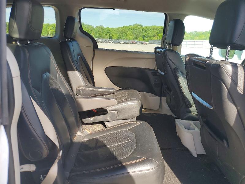 50278806 :رقم المزاد ، 2C4RC1EG0JR355011 vin ، 2018 Chrysler Pacifica مزاد بيع