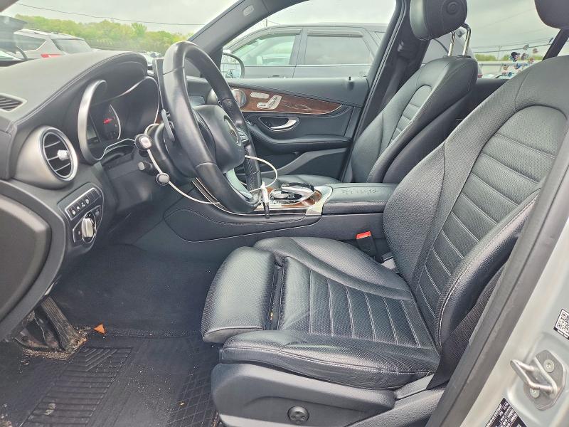51864526 :رقم المزاد ، WDC0G4KB4HF199400 vin ، 2017 Mercedes-benz Glc مزاد بيع