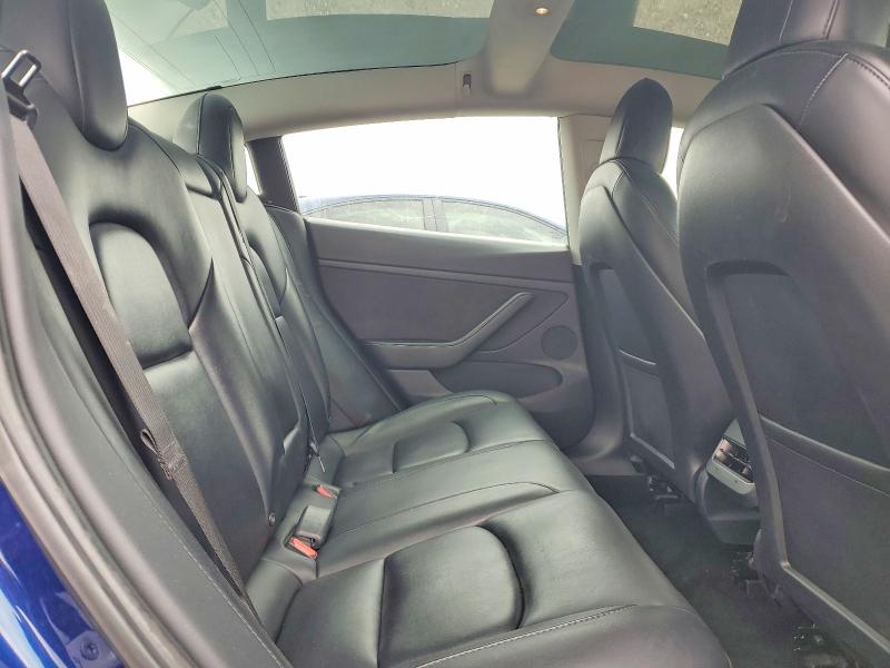 51532186 :رقم المزاد ، 5YJ3E1EA1NF369495 vin ، 2022 Tesla Model 3 مزاد بيع