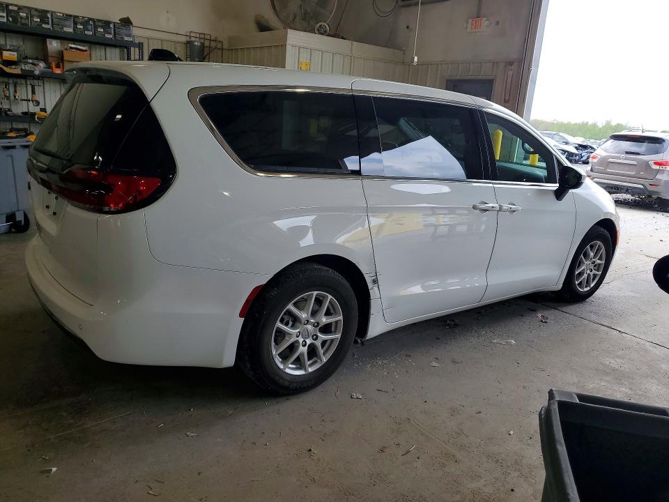Продажа на аукционе авто 2023 Chrysler Pacifica, vin: 2C4RC1FG6PR500494, номер лота: 50165496