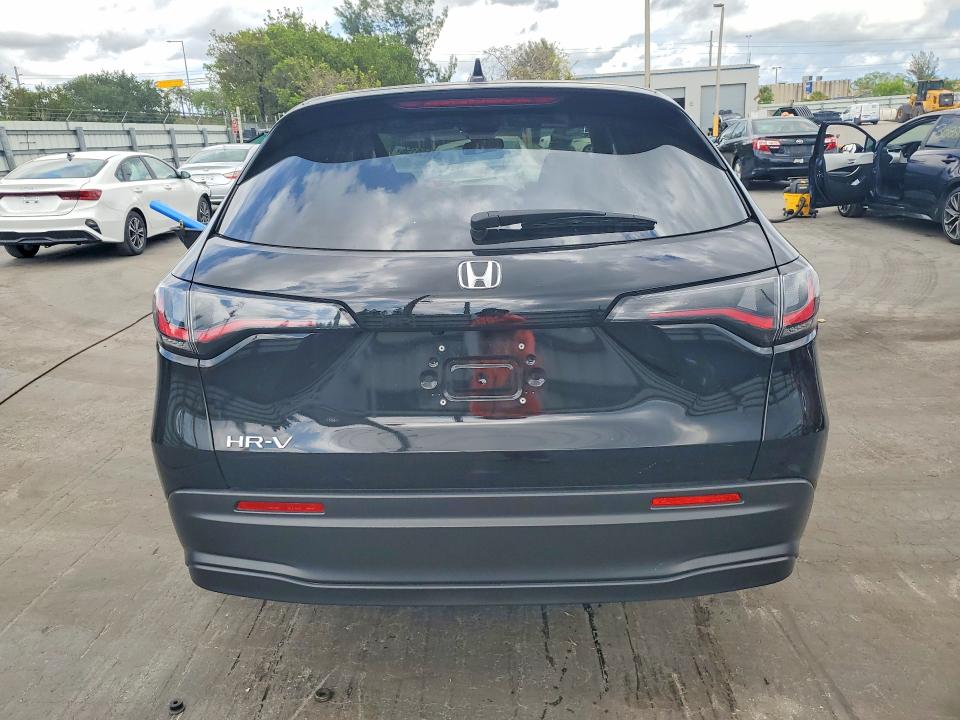 Auction sale of the 2026 Honda Hr-v, vin: 3CZRZ1H31TM701286, lot number: 51850156