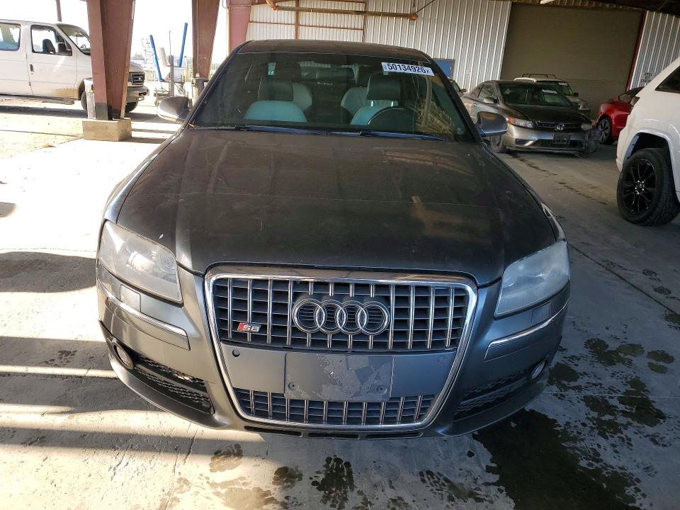 50134926 :رقم المزاد ، WAUPN44E97N005950 vin ، 2007 Audi S8 مزاد بيع