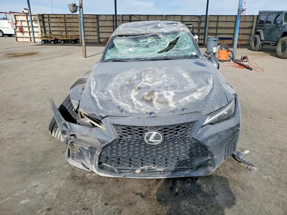 50179666 :رقم المزاد ، JTHGZ1B26M5040521 vin ، 2021 Lexus Is مزاد بيع