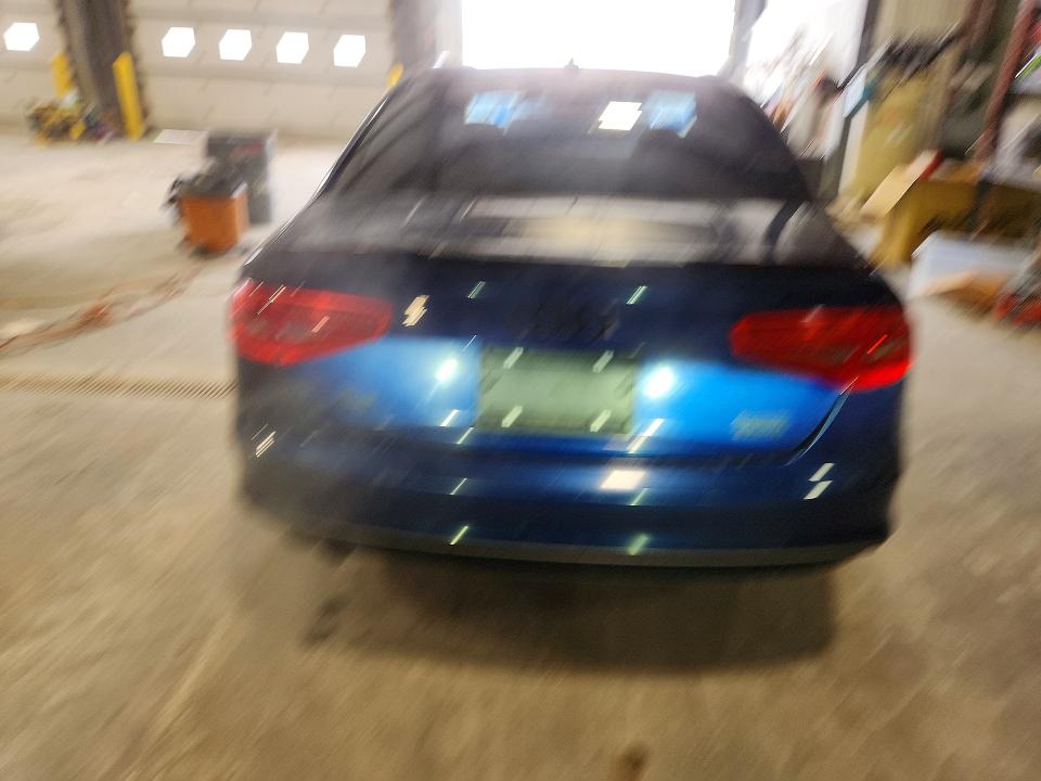Продаж на аукціоні авто 2015 Audi A4, vin: WAUBFAFL5FN021353, номер лоту: 49319866