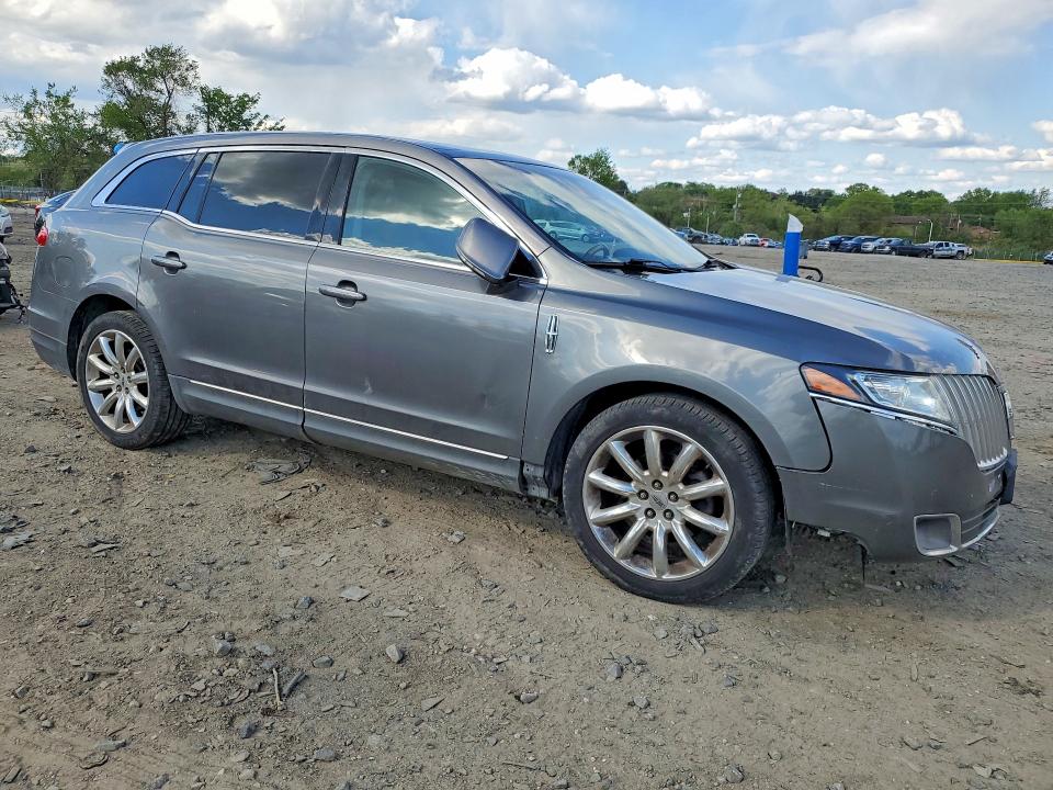 Aukcja sprzedaży 2010 Lincoln Townhouse Mkt, vin: 2LMHJ5AR4ABJ17977, numer aukcji: 50567916