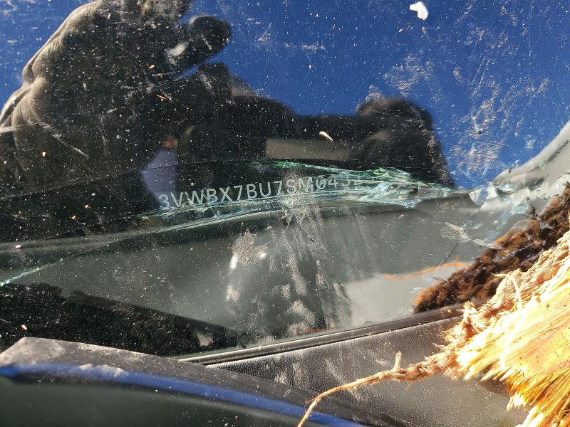48496996 :رقم المزاد ، 3VWBX7BU7SM043292 vin ، 2025 Volkswagen Jetta مزاد بيع