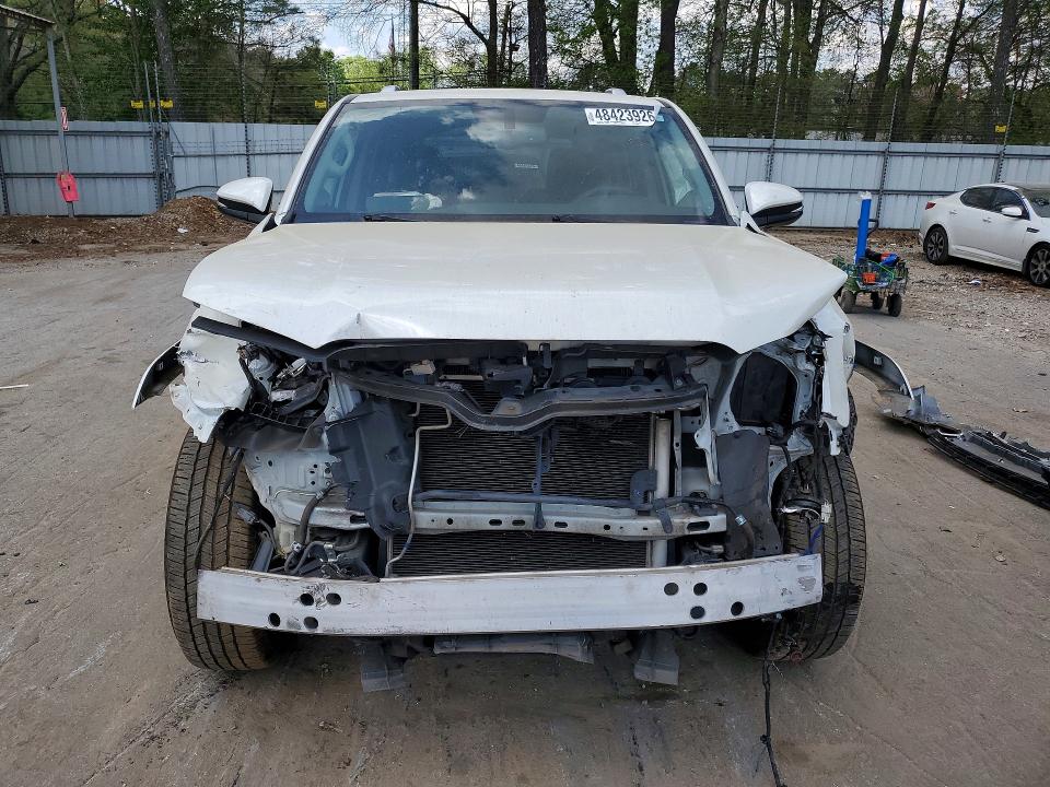 48423926 :رقم المزاد ، JTEZU5JR7J5190031 vin ، 2018 Toyota 4runner مزاد بيع