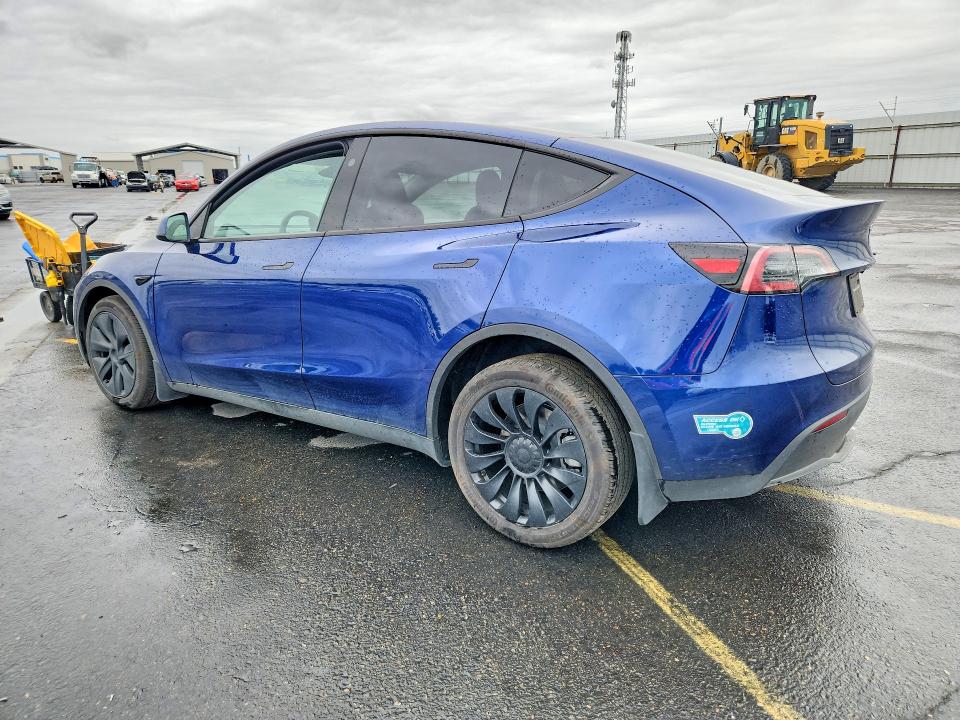Продажа на аукционе авто 2025 Tesla Model Y, vin: 7SAYGDEE4SF275808, номер лота: 50518776