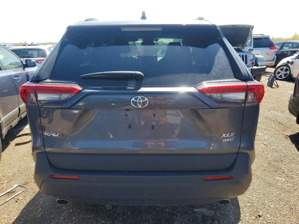 50432666 :رقم المزاد ، 2T3P1RFV4NC305038 vin ، 2022 Toyota Rav4 مزاد بيع