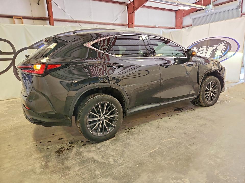 49965816 :رقم المزاد ، 2T2ADCAZ3NC001532 vin ، 2022 Lexus Nx مزاد بيع