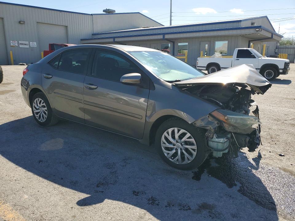 Продажа на аукционе авто 2018 Toyota Corolla, vin: 2T1BURHE8JC011255, номер лота: 51893336