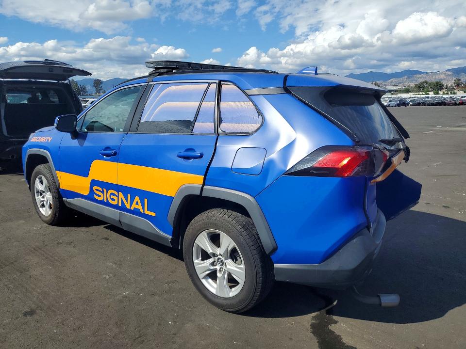 49113276 :رقم المزاد ، 2T3W1RFV1MW104982 vin ، 2021 Toyota Rav 4 مزاد بيع