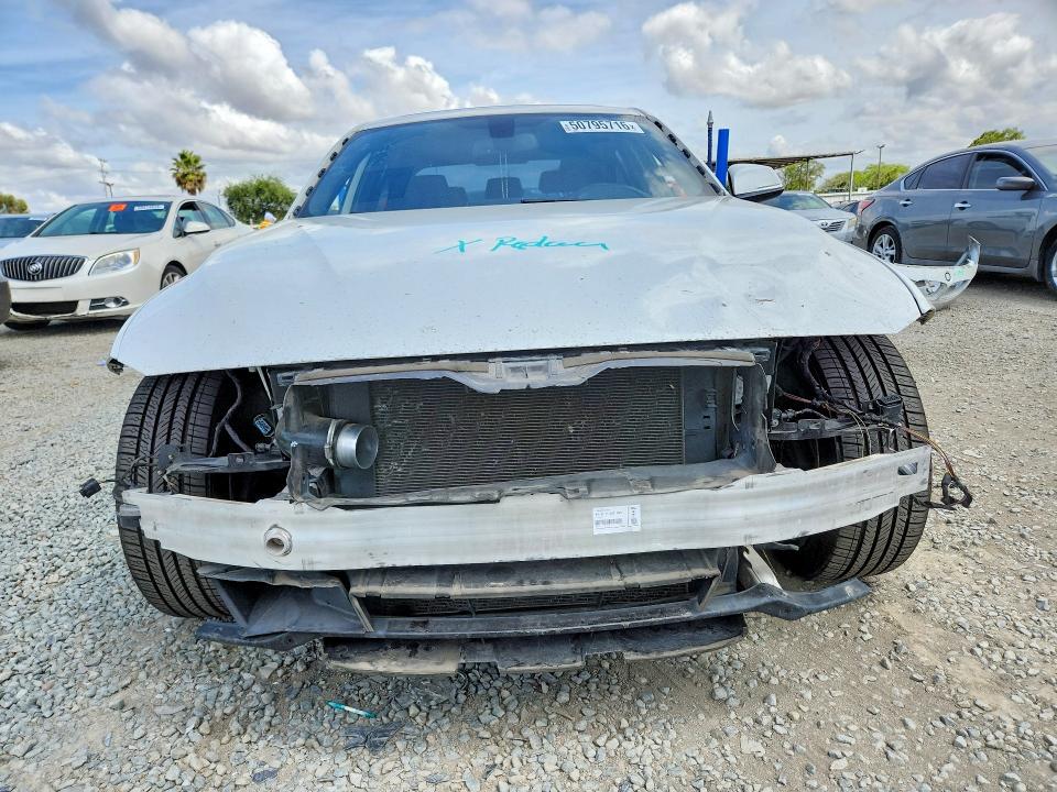 50795716 :رقم المزاد ، WBA8B9G3XHNU55824 vin ، 2017 Bmw 330 مزاد بيع