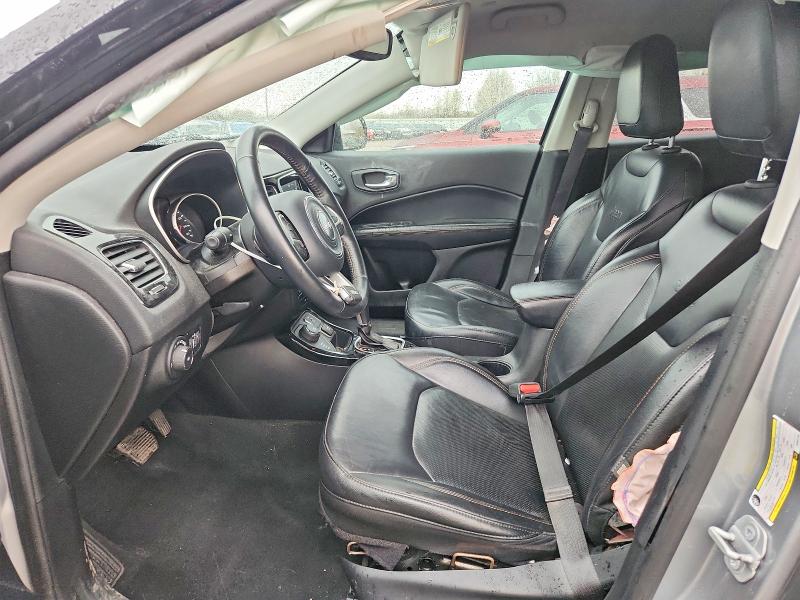 49119226 :رقم المزاد ، 3C4NJDCB0KT641744 vin ، 2019 Jeep Compass مزاد بيع