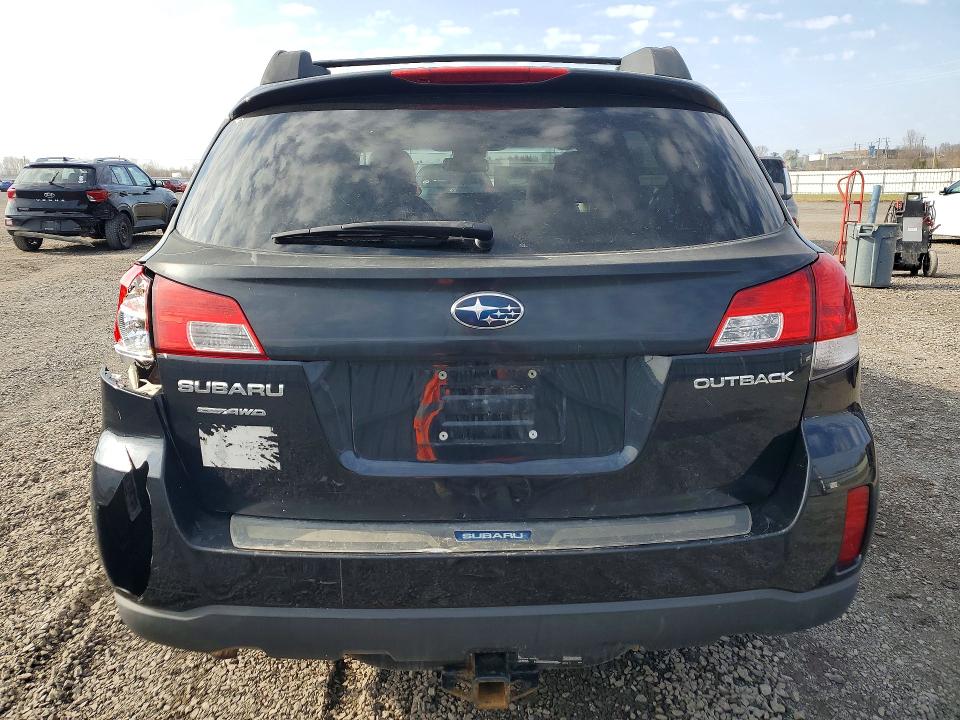 46153626 :رقم المزاد ، 4S4BRGMC7C3270630 vin ، 2012 Subaru Outback مزاد بيع