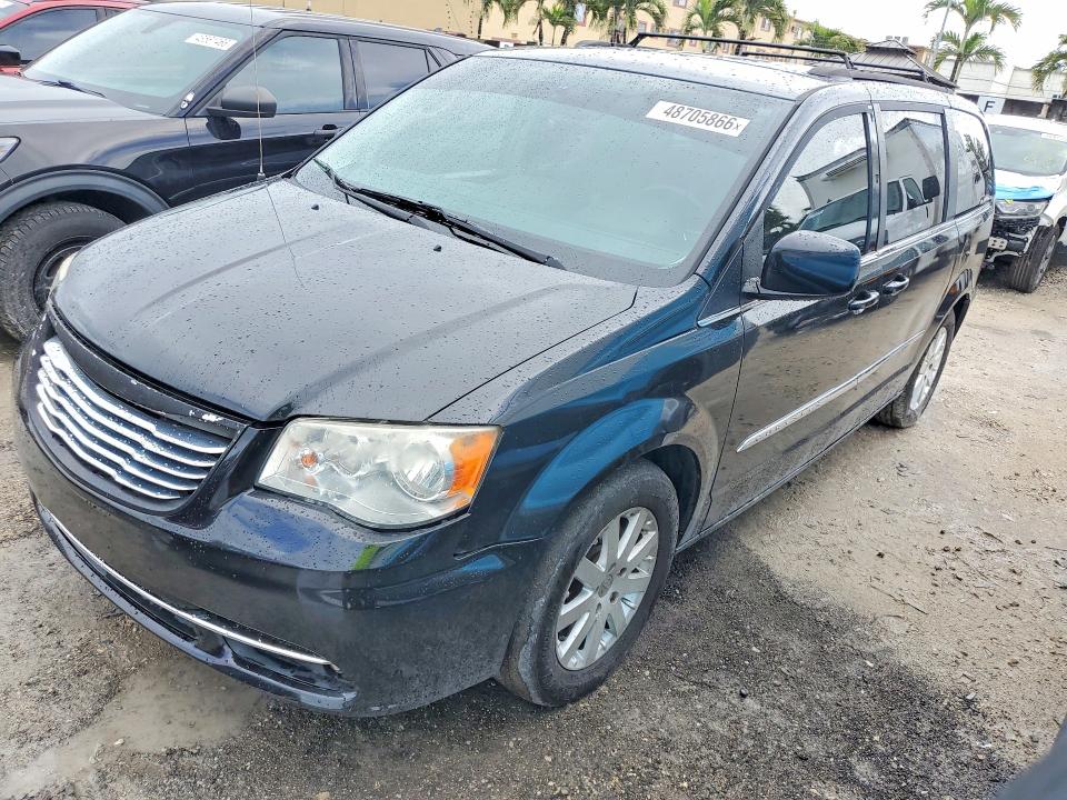 2015 Chrysler Town & Country მანქანა იყიდება აუქციონზე, vin: 2C4RC1BG9FR619595, აუქციონის ნომერი: 48705866
