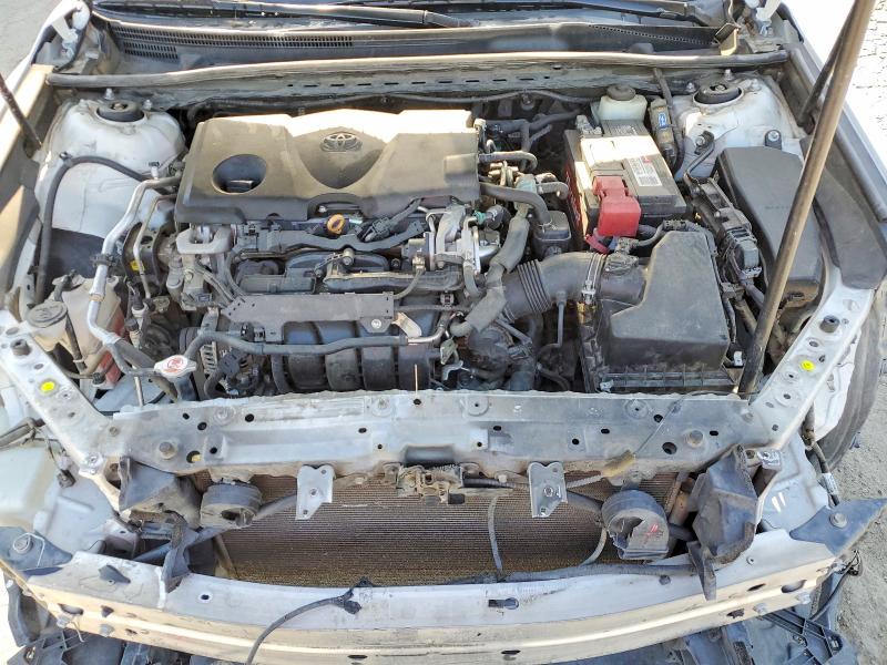 2018 Toyota Camry მანქანა იყიდება აუქციონზე, vin: 4T1B11HKXJU638957, აუქციონის ნომერი: 51190626