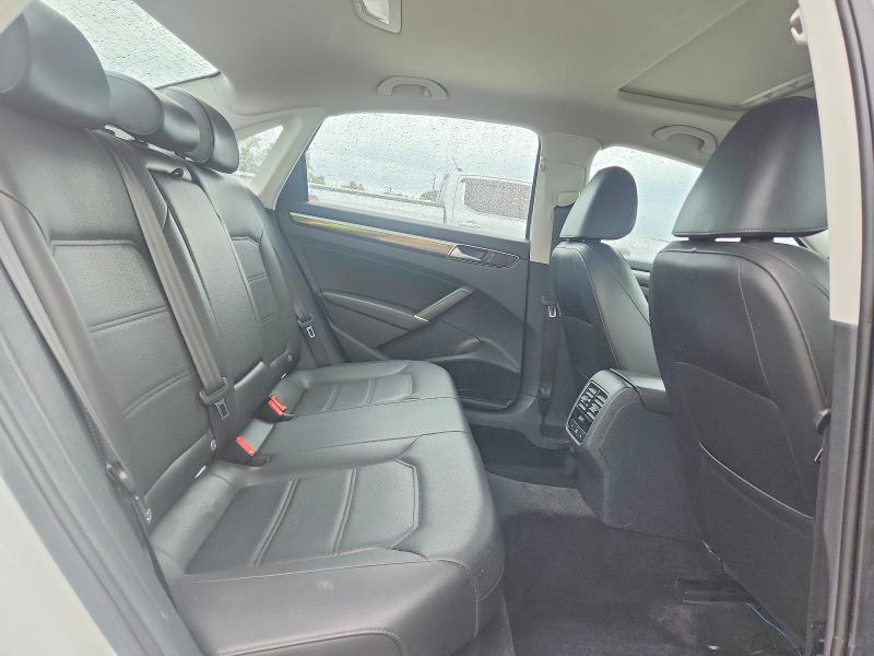 Aukcja sprzedaży 2017 Volkswagen Passat, vin: 1VWGT7A38HC058081, numer aukcji: 51789876