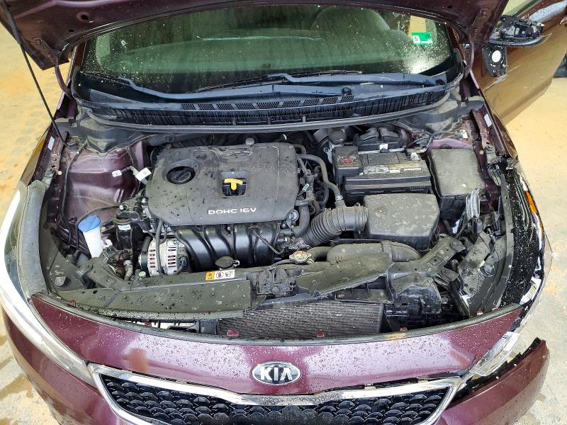 51246466 :رقم المزاد ، 3KPFK4A74HE080350 vin ، 2017 Kia Forte مزاد بيع